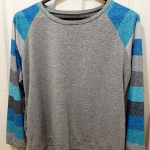 Ladies shirt with pockets